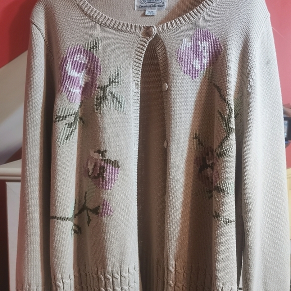 Traditions country collection floral button down cardigan - Picture 1 of 4